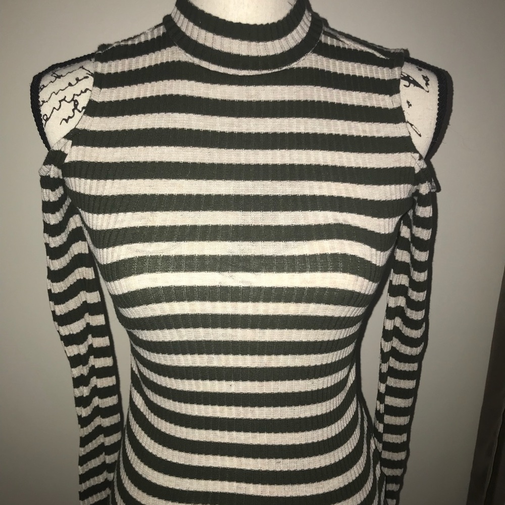 Long sleeve blouse